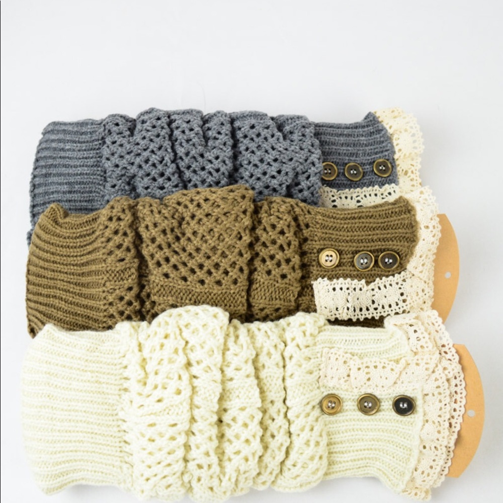 Ribbed Lace Leg Warmer - Picture 2 of 4